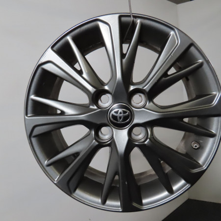 Jante aluminium occasion  Toyota YARIS (_P13_) 1.5 (nsp131_) (2017)   426110DG70 
