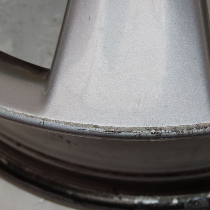 Jante aluminium occasion  Toyota AURIS (_E15_) 1.4 d-4d (nde150_) (2007-2012) 3 portes   4261102800  5