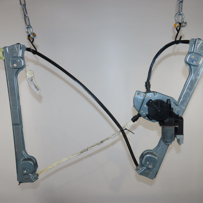 Mecanisme + moteur lève-glace avant droit occasion  Peugeot 1007 (KM_) 1.4 hdi (2005)   9222Q8  1