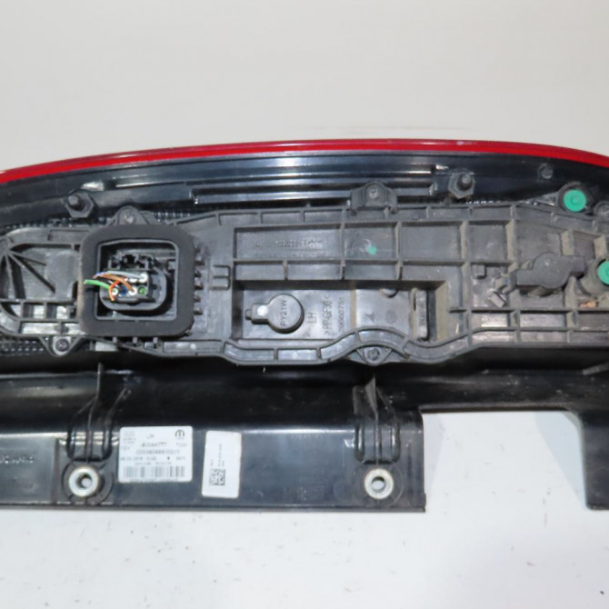 Feu arrière gauche occasion  Fiat DOBLO Cargo (263_) 1.3 d multijet (2010)   52044717  3