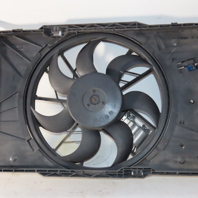 Moteur ventilateur radiateur occasion  Mercedes-benz CLASSE A (W169) A 170 (169.032, 169.332) (2004-2012)   1698203642  3