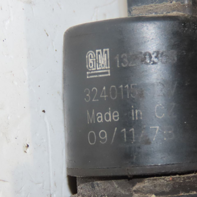 Pompe lave-glace avant occasion  Suzuki SWIFT IV (FZ, NZ) 1.2 (azh 412) (2010)   3841068L00  2