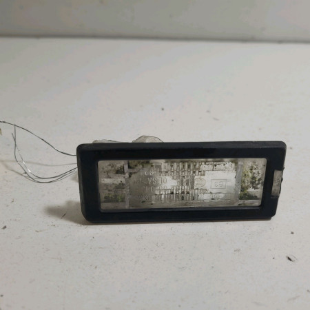 Eclaireur plaque de police d occasion  Renault CAPTUR I (J5_, H5_) 1.2 tce 120 (2013)   8200013577 