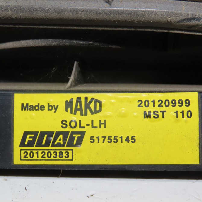 Feu arrière gauche occasion  Fiat DOBLO Monospace (119_, 223_) 1.3 d multijet (2005)   51755145  2