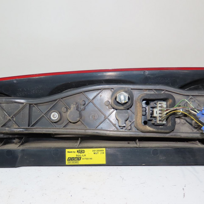 Feu arrière gauche occasion  Fiat DOBLO Monospace (119_, 223_) 1.3 d multijet (2005)   51755145  3