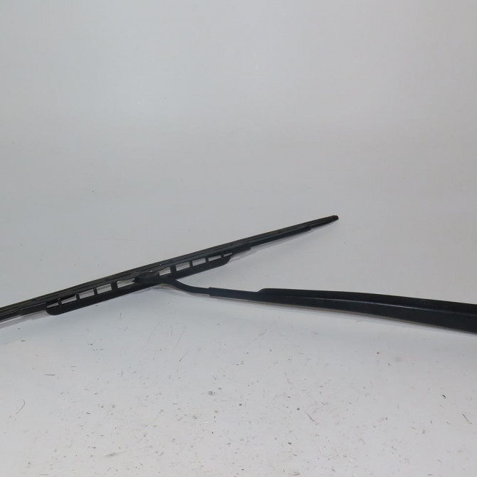 Bras essuie-glace avant gauche occasion  Toyota RAV 4 IV (_A4_) 2.0 d (wwa42_) (2015-2018)   8522142150  1