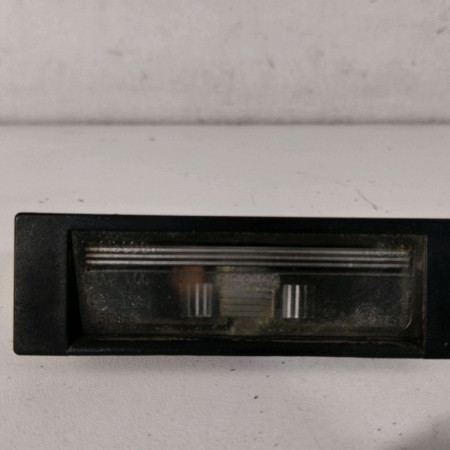 Eclaireur plaque de police g occasion  Alfa romeo 159 Sportwagon (939_) 1.9 jtdm 16v (939bxc1b, 939bxc12) (2006-2011)   51713400 