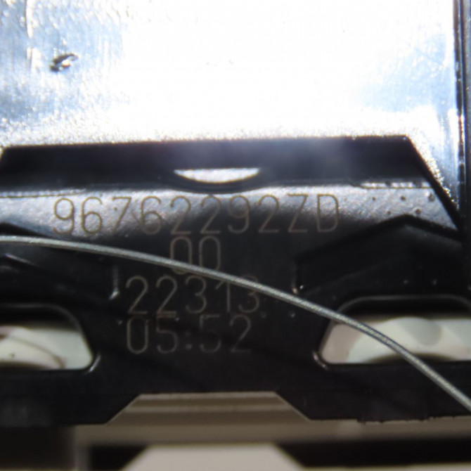 Commande leve-glace porte arrière gauche occasion  Citroën C3 III (SX) 1.2 thp 110 (2016)   96762292ZD  2