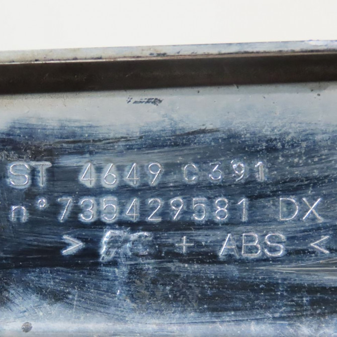 Protection d pare-choc av occasion  Fiat 500 (312_) 1.2 (312axa1a) (2007) 3 portes   735429581  2