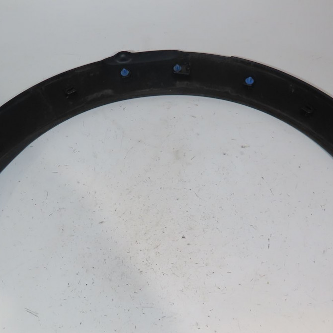 Elargisseur aile arg occasion  Citroën C4 CACTUS 1.2 vti 82 (2014) 5 portes   98015544XT  3