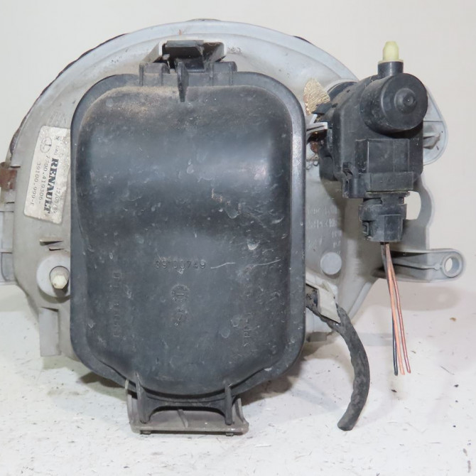 Phare droit occasion  Renault TWINGO I (C06_) 1.2 (c066, c068) (1996-2007) 3 portes   260107456R  3