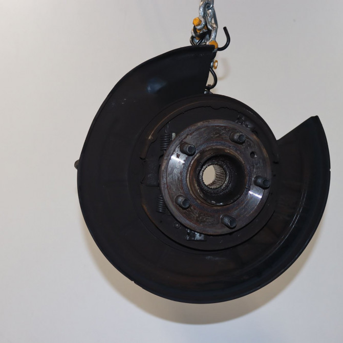 Moyeu ard occasion  Land rover RANGE ROVER SPORT I (L320) 3.0 d 4x4 (2010-2013)   LR045824  1