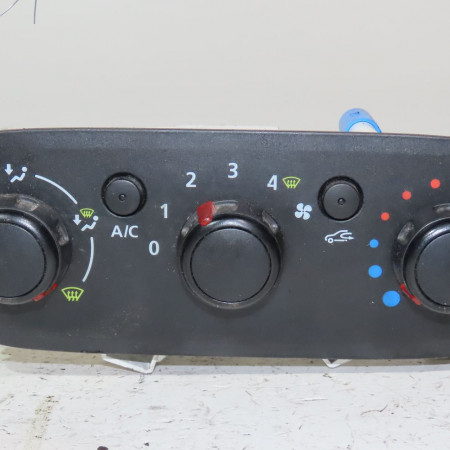 Commande de chauffage occasion  Nissan NV300 Camionnette (X82) 1.6 dci 125 (2016)   2751000Q1C 