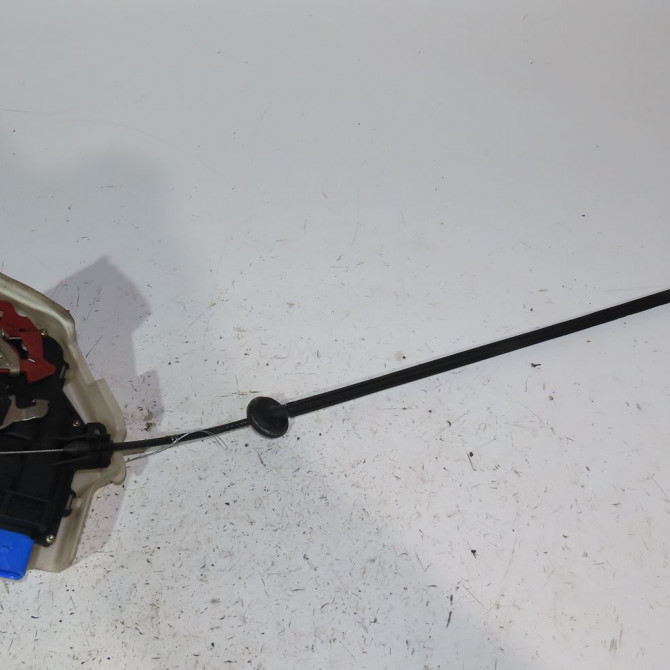 Serrure porte avg occasion  Volkswagen vw JETTA III (1K2) 2.0 tdi 16v (2005-2010)   3D1837015AP  1