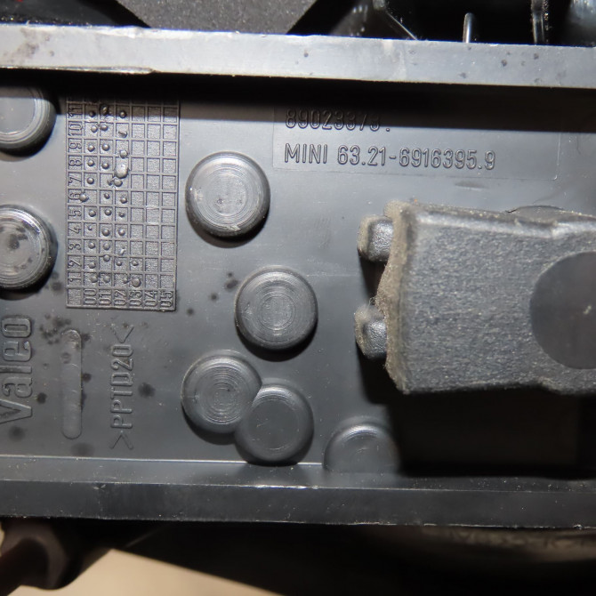 Feu arrière gauche occasion  Mini MINI (R50, R53) One d (2003-2006)   63216928731  3