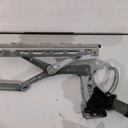 Mecanisme + moteur lève-glace avant droit occasion  Mercedes-benz SLK (R170) 200 (170.435) (1996-2000)   1707200846 