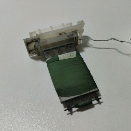 Resistance de chauffage occasion  Peugeot PARTNER Monospace (5_, G_) 1.6 hdi 75 (2005-2008) 4 portes   6450NV 