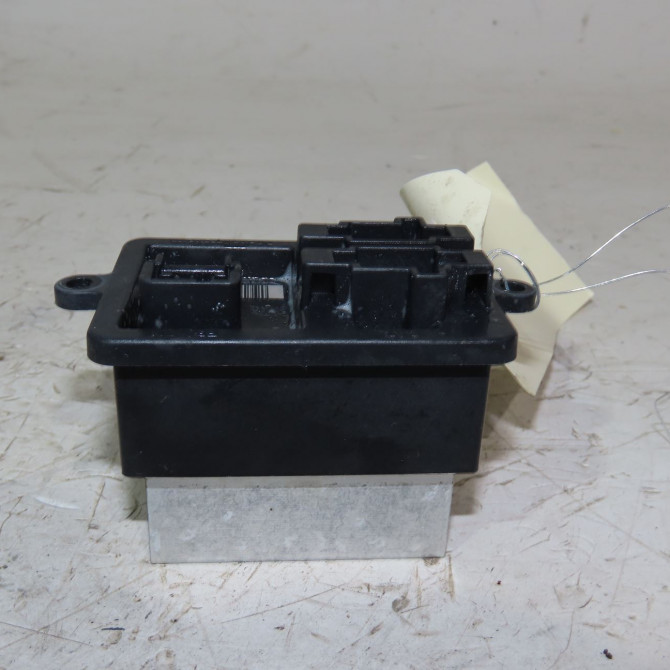 Resistance de chauffage occasion  Ds DS 7 Crossback (J4_, JR_, JC_) 1.5 bluehdi 130 (jcyhzj, jcyhzr) (2017)   9821291880  1