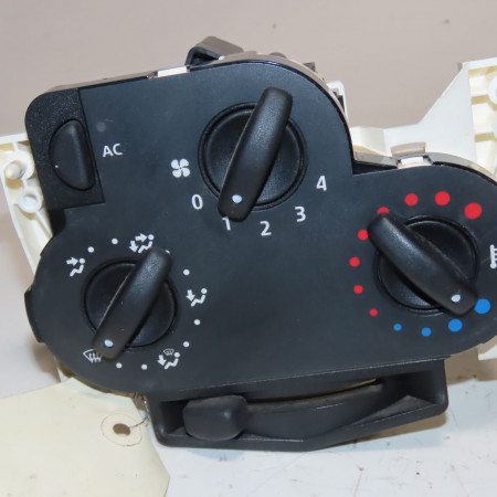 Commande de chauffage occasion  Dacia LOGAN (LS_) 1.4 (lsoa, lsoc, lsoe, lsog) (2004)   6001547668 