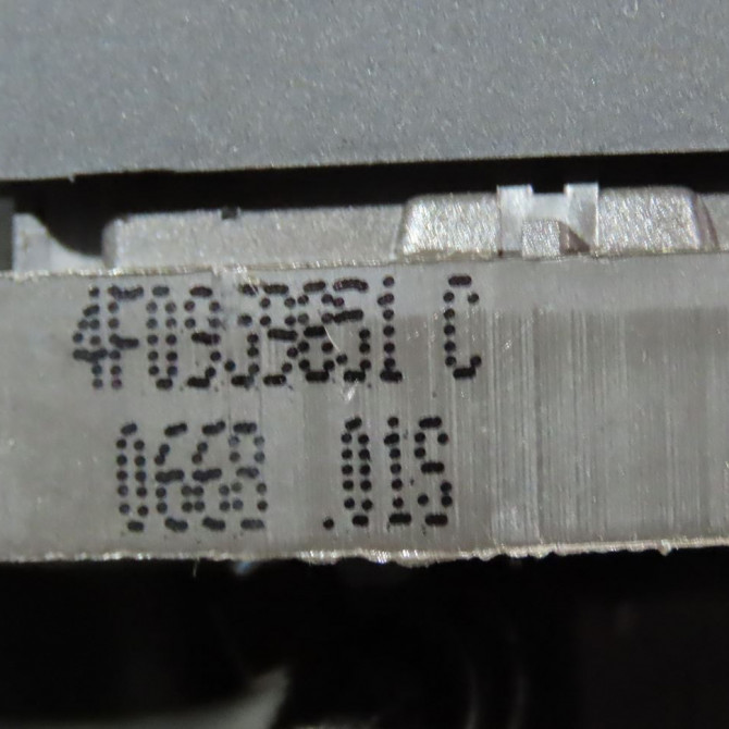 Commande lève-glace porte avant gauche occasion  Audi A3 Sportback (8PA) 1.9 tdi (2004-2010)   4F0959851C  2