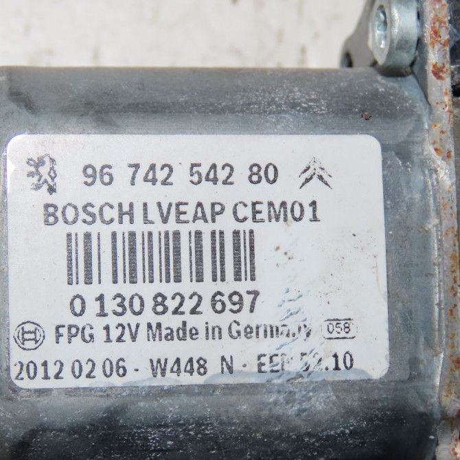 Mecanisme+moteur leve-glace avg occasion  Peugeot 208 I (CA_, CC_) 1.4 hdi (2012) 3 portes   9816402180  2