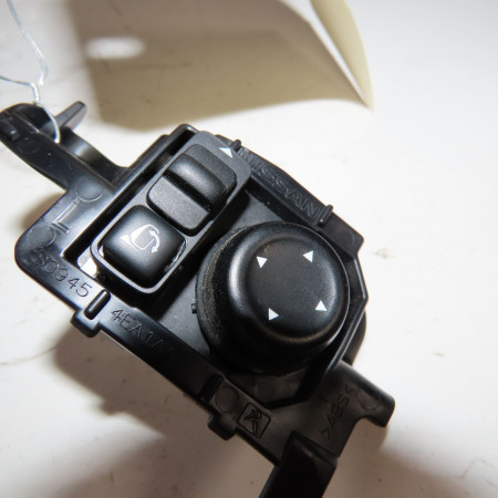 Commande rétroviseurs extérieures électriques occasion  Nissan QASHQAI II SUV (J11, J11_) 1.6 dci (2013)   255704EA1B 