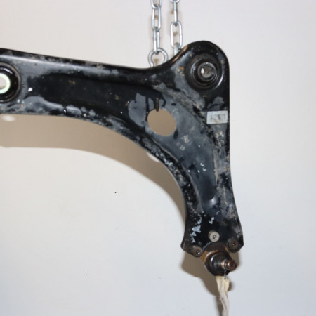 Triangle inf avg occasion  Citroën C3 III (SX) 1.2 puretech 82 (2018) 5 portes   9670772080 