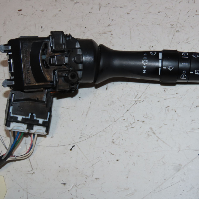 Commande essuie glace occasion  Toyota VERSO (_R2_) 2.0 d-4d (aur20_) (2009-2018)   8465205190  1