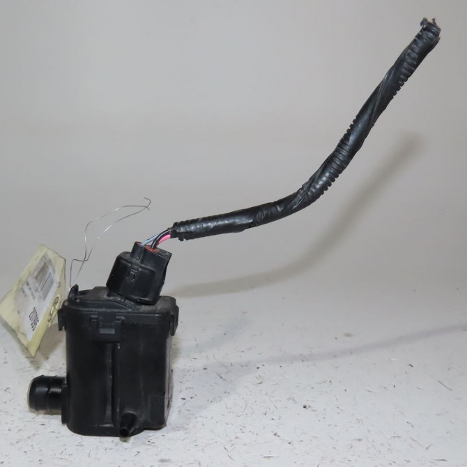 Pompe lave-glace avant occasion  Hyundai I20 I (PB, PBT) 1.1 crdi (2012-2015)   985101W000  3