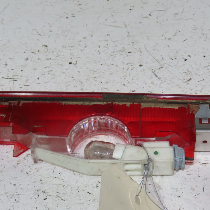 Feux stop supplementaire occasion  Renault KANGOO Express (FW0/1_) 1.5 dci 75 (fw07, fw10, fw04) (2010) 4 portes   8200439498  2