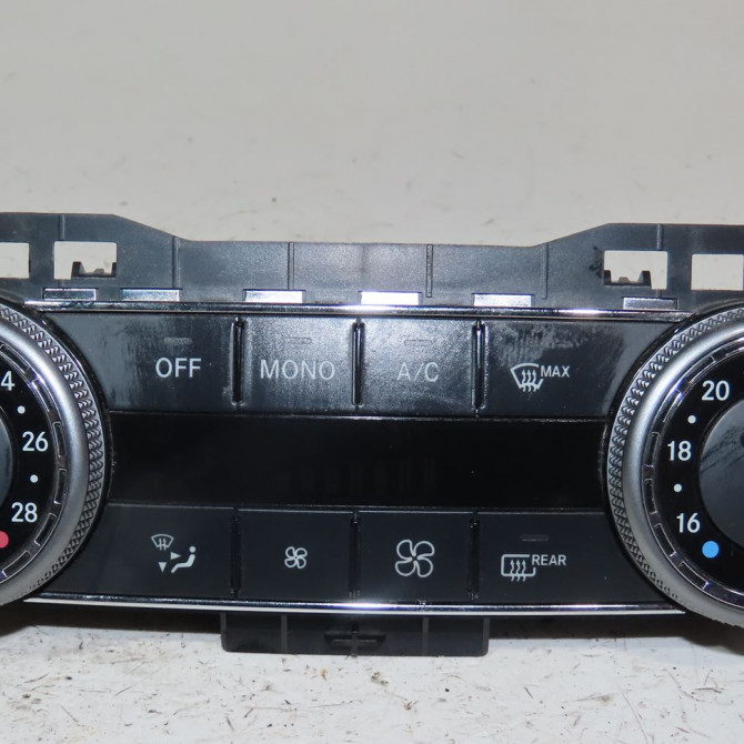Commande de chauffage occasion  Mercedes-benz CLASSE C (W204) C 220 cdi (204.008) (2007-2008) 4 portes   2048308285  1