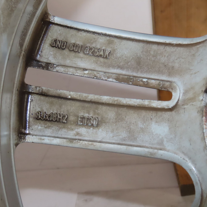  occasion  Volkswagen vw TIGUAN (5N_) 2.0 tdi (2008-2018) 5 portes   5NA601025M  2