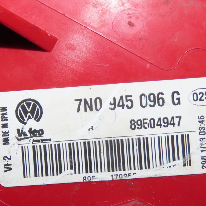 Feu arrière droit occasion  Volkswagen vw SHARAN (7N1, 7N2) 2.0 tdi (2010) 5 portes   7N0945096G  2
