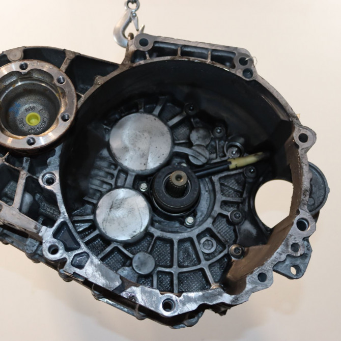 Boîte à vitesse mecanique occasion  Volkswagen vw GOLF VI (5K1) 2.0 tdi (2008-2013)   NFN  1