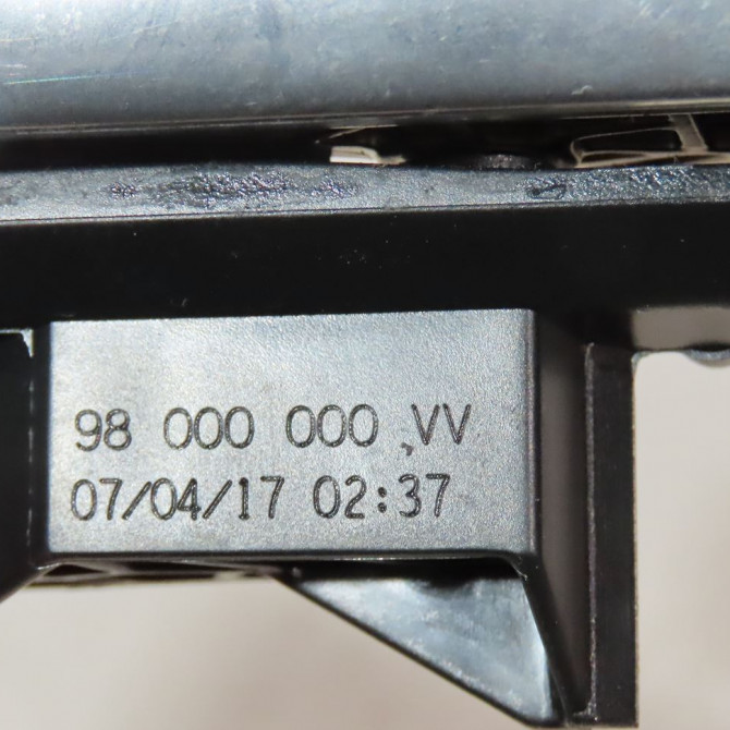 Poignee int porte avd occasion  Peugeot 308 II (LB_, LP_, LW_, LH_, L3_) 1.6 hdi 100 (2014-2021) 5 portes   98000000VV  2