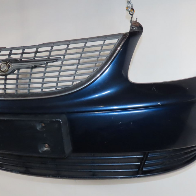 Pare-choc avant occasion  Chrysler VOYAGER IV (RG, RS) 2.5 crd (2000-2008)   00K05018639AA  3