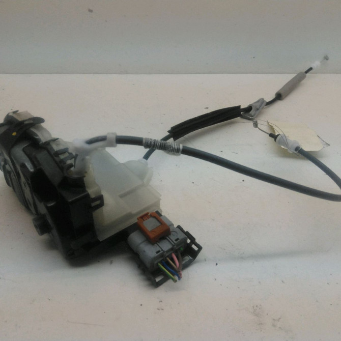 Serrure porte avd occasion  Citroën C5 AIRCROSS (A_) 1.2 puretech 130 (arhnsj) (2018)   9827962480  1