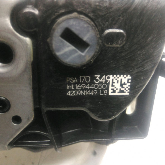 Serrure porte arg occasion  Citroën C5 AIRCROSS (A_) 1.2 puretech 130 (arhnsj) (2018)   9844511380  2