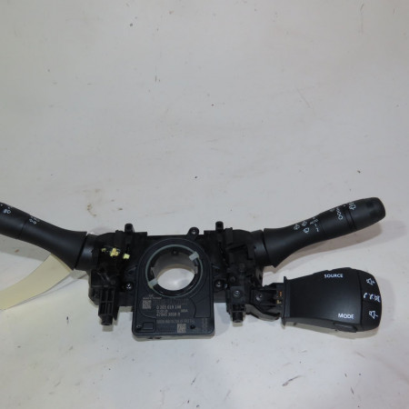 Bloc commodos occasion  Dacia SANDERO III Liberty 125 i.e. (m73) (2012)   255670975R 