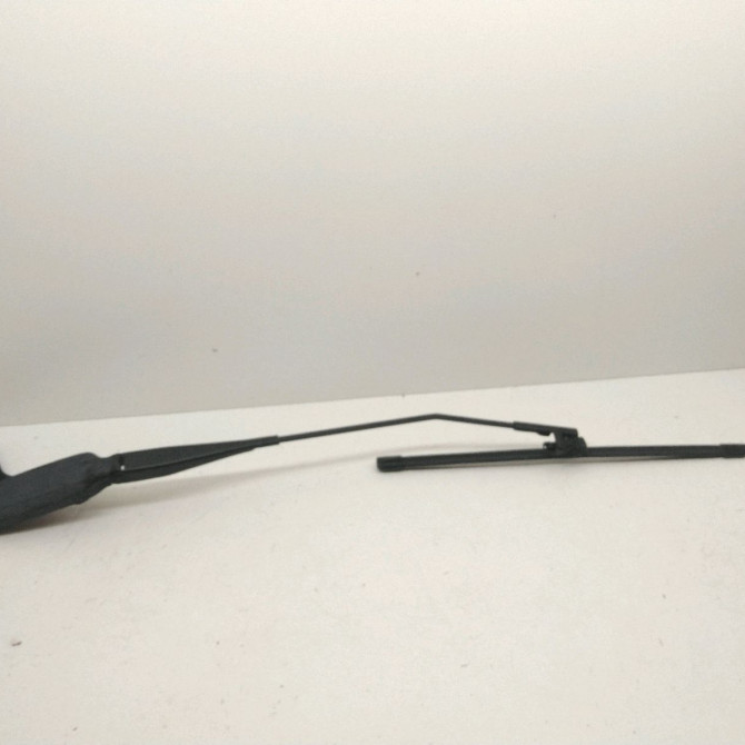 Bras essuie-glace avant droit occasion  Ford FOCUS C-MAX (DM2) 1.6 tdci (2003-2007)   1690970  1