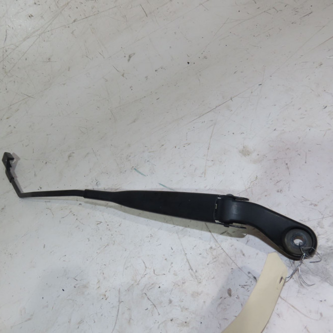 Bras essuie-glace avant droit occasion  Ford KA (RU8) 1.2 (2008-2016) 3 portes   1729462  1