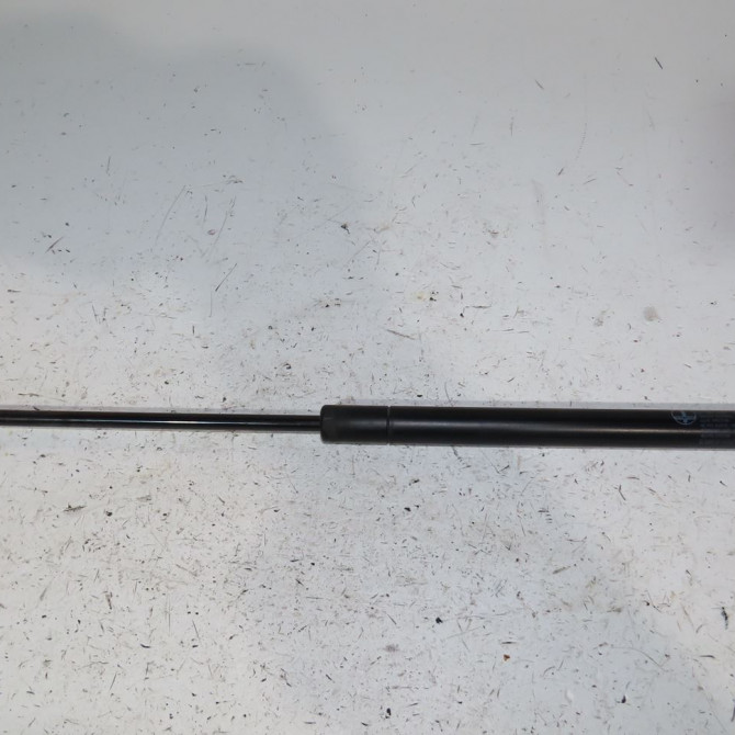 Verin d capot occasion  Mercedes-benz CLASSE C Coupe Sport (CL203) C 200 cdi (203.707) (2003-2008)   2038800029  1