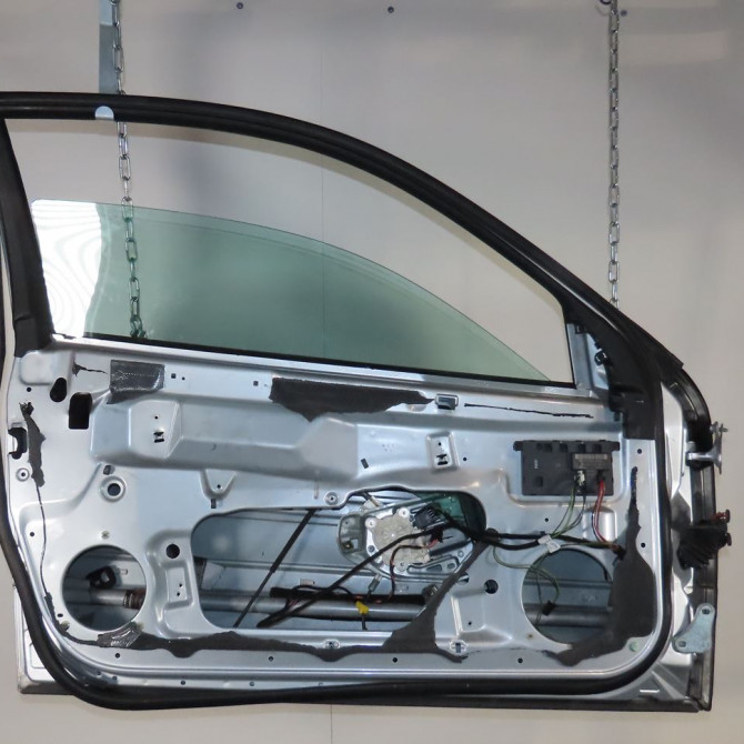 Porte avant gauche occasion  Mercedes-benz CLASSE C Coupe Sport (CL203) C 200 cdi (203.707) (2003-2008)   203720050528  2