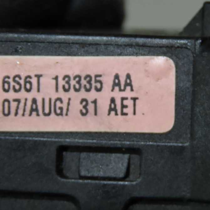 Commande clignotant occasion  Ford FIESTA V (JH_, JD_) 1.4 tdci (2001-2008) 5 portes   1356216  2