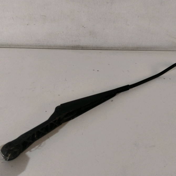 Bras essuie-glace avant droit occasion  Seat CORDOBA Vario (6K5) 1.9 tdi (1996-2002)   6K1955407G  3