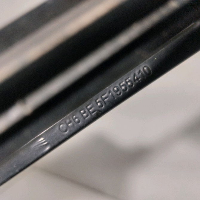 Bras essuie-glace avant droit occasion  Seat LEON (5F1) 2.0 tdi (2012-2020) 5 portes   5F1955409  2