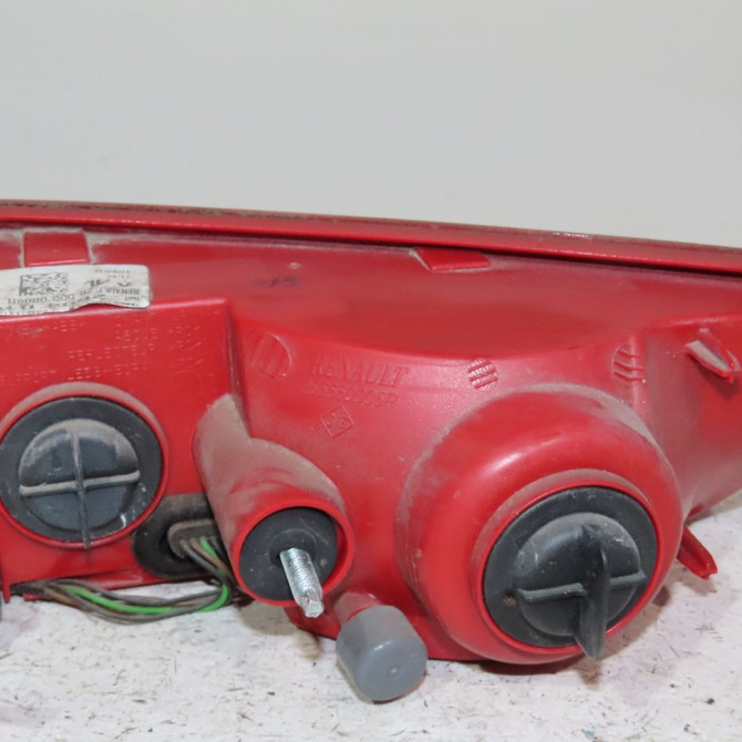 Feu arrière interieur gauche occasion  Renault LAGUNA Coupé (DT0/1) 2.0 dci (dt01, dt08, dt09, dt0k, dt12, dt1c, dt1d, dt1m,... (2008-2015) 2 portes   265550006R  3