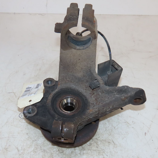 Fusee avd occasion  Peugeot 206+ (2L_, 2M_) 1.4 hdi eco 70 (2009-2013) 5 portes   364775  1