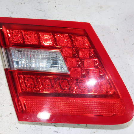 Feu arrière interieur gauche occasion  Mercedes-benz CLASSE E Coupé (C207) E 220 cdi (207.302) (2010-2014)   2078200364 