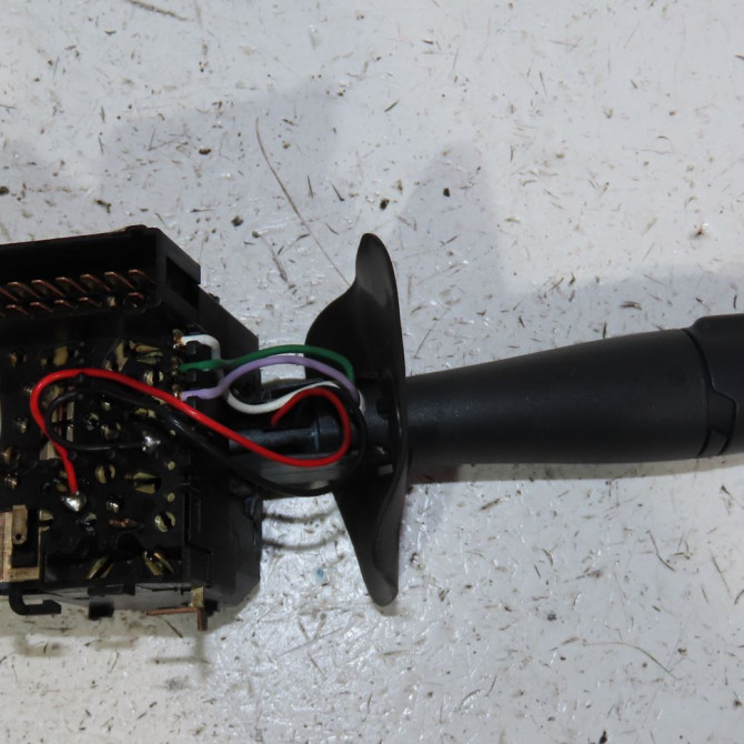 Commande eclairage occasion  Dacia LOGAN MCV (KS_) 1.5 dci (ks0w) (2007-2012) 5 portes   6001551361  3